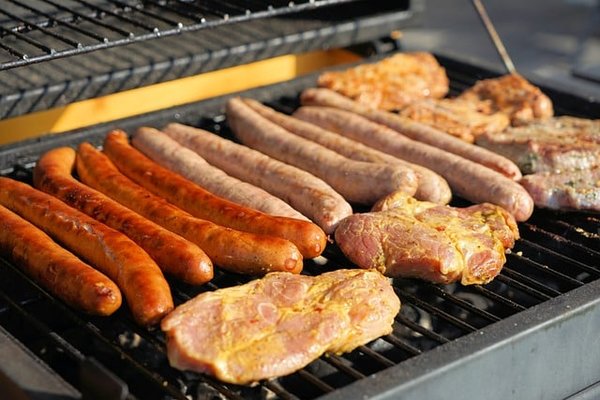 5 Astuces Pour Choisir la Parfaite Plancha Électrique pour Vos Barbecues d'Été